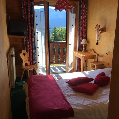 Hotel Les Skieurs Bellevaux Eksteriør billede