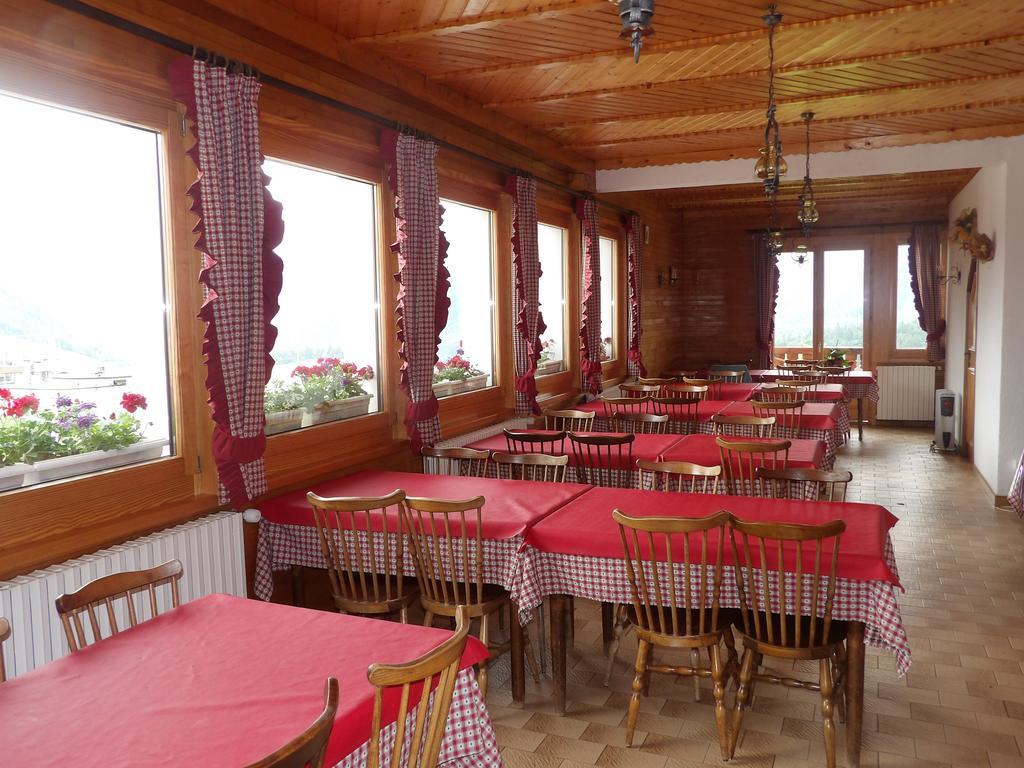 Hotel Les Skieurs Bellevaux Eksteriør billede