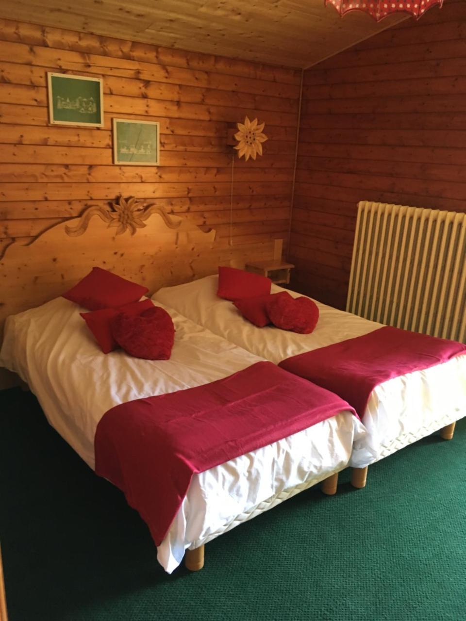 Hotel Les Skieurs Bellevaux Eksteriør billede